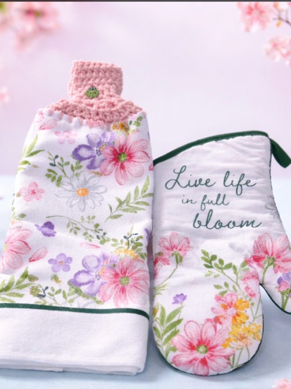 Floral 'Live Life in Full Bloom' Oven Mitt and Towel Set - Pink